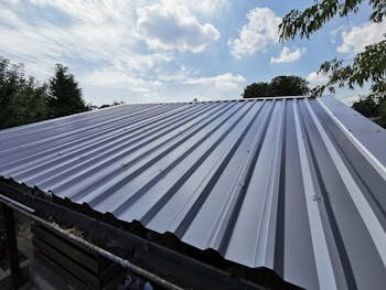 Reparatii acoperisuri si mansarde terasa,